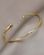 Twisted Bracelet