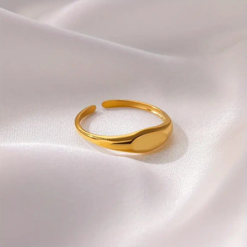 Oval Glow Ring