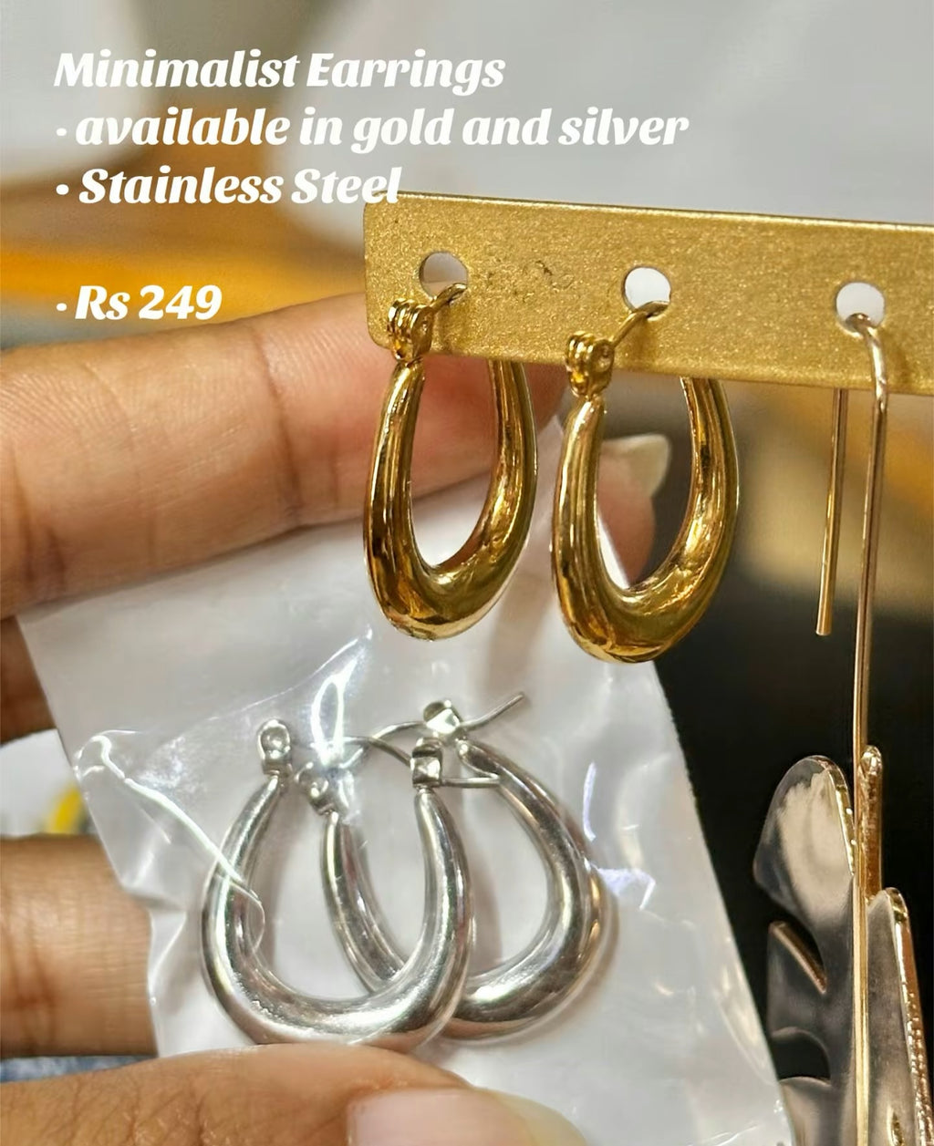 Minimalist Hoop Earring