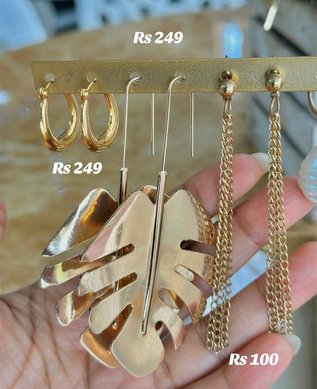 Monstera Earrings