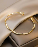 Twisted Bracelet
