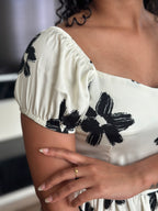 Floral Sweetheart Puff Sleeve Dress