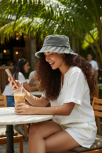 Grey bucket hat - café