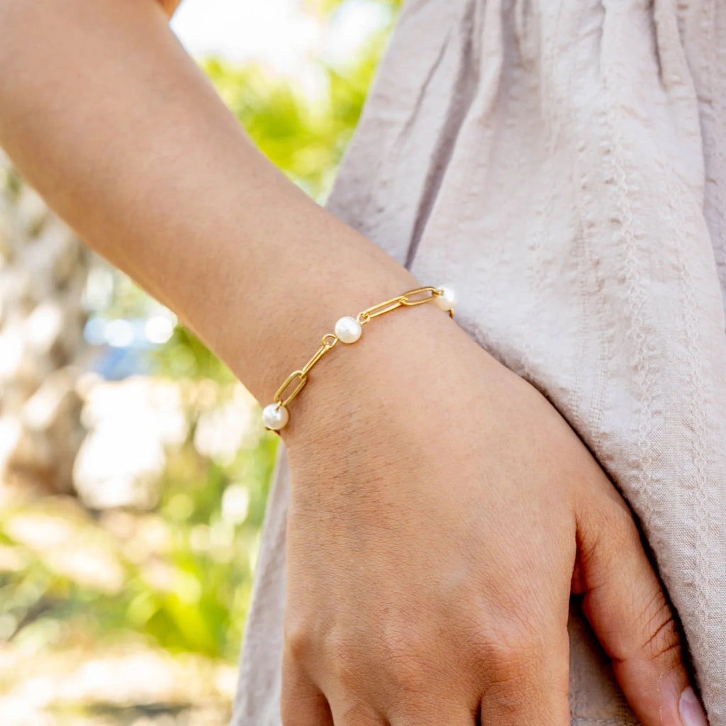 Pearly Chain Bracelet