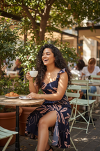 Navy — Café Moment