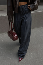 Navy - Street Style