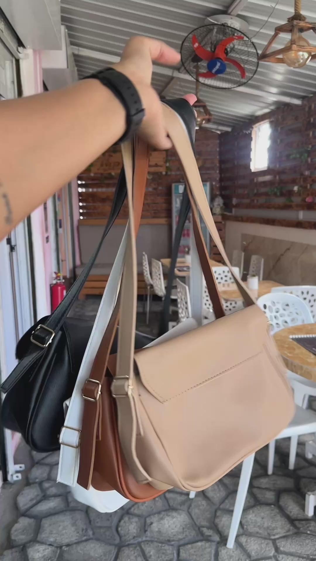 Minimalist Curved Shoulder Bag